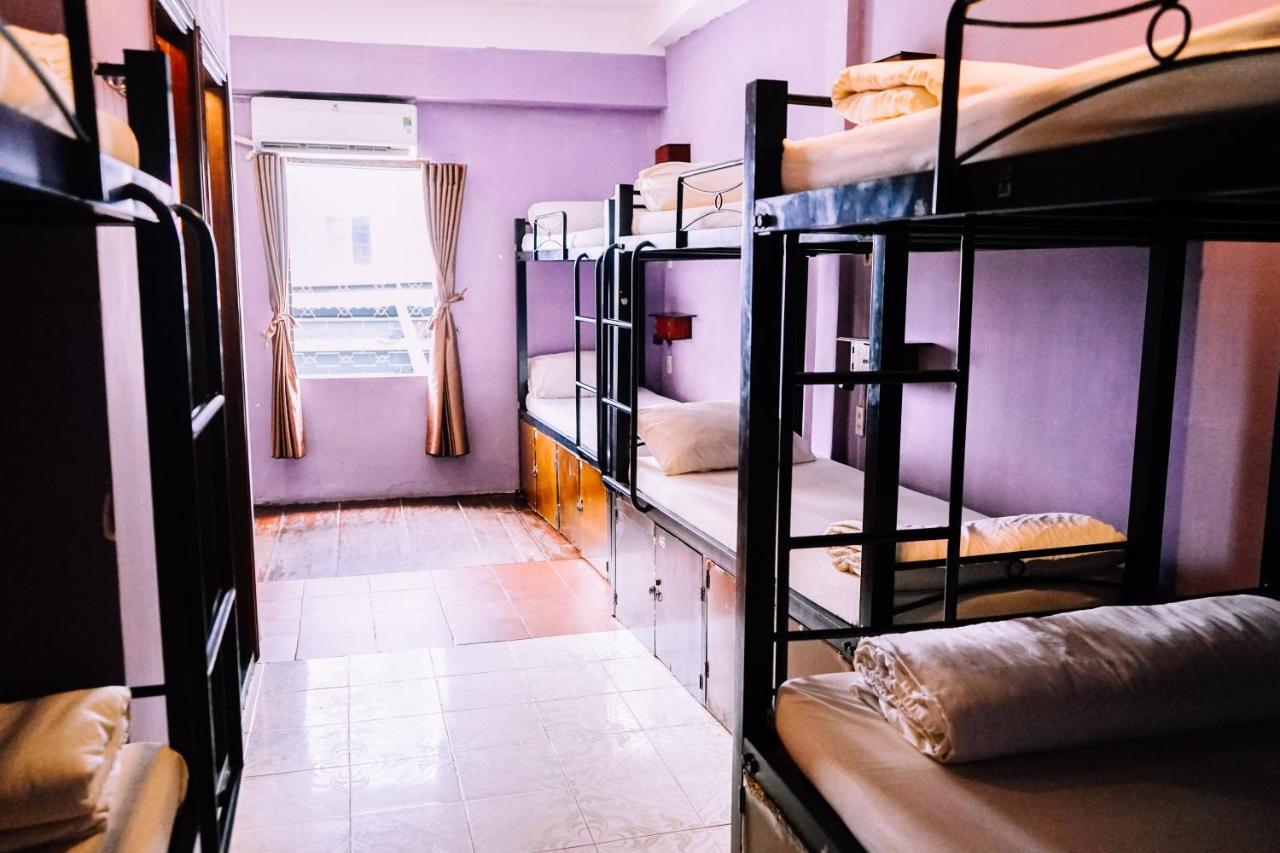 Vietnam Backpacker Hostels - フエ エクステリア 写真